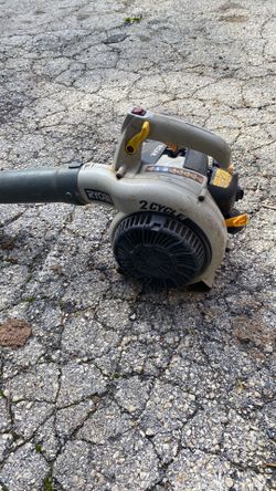 Two cycle Ryobi leaf blower