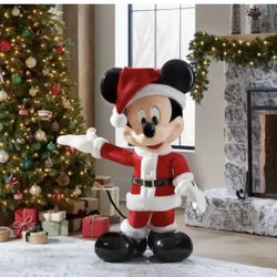 Animated holiday Mickey