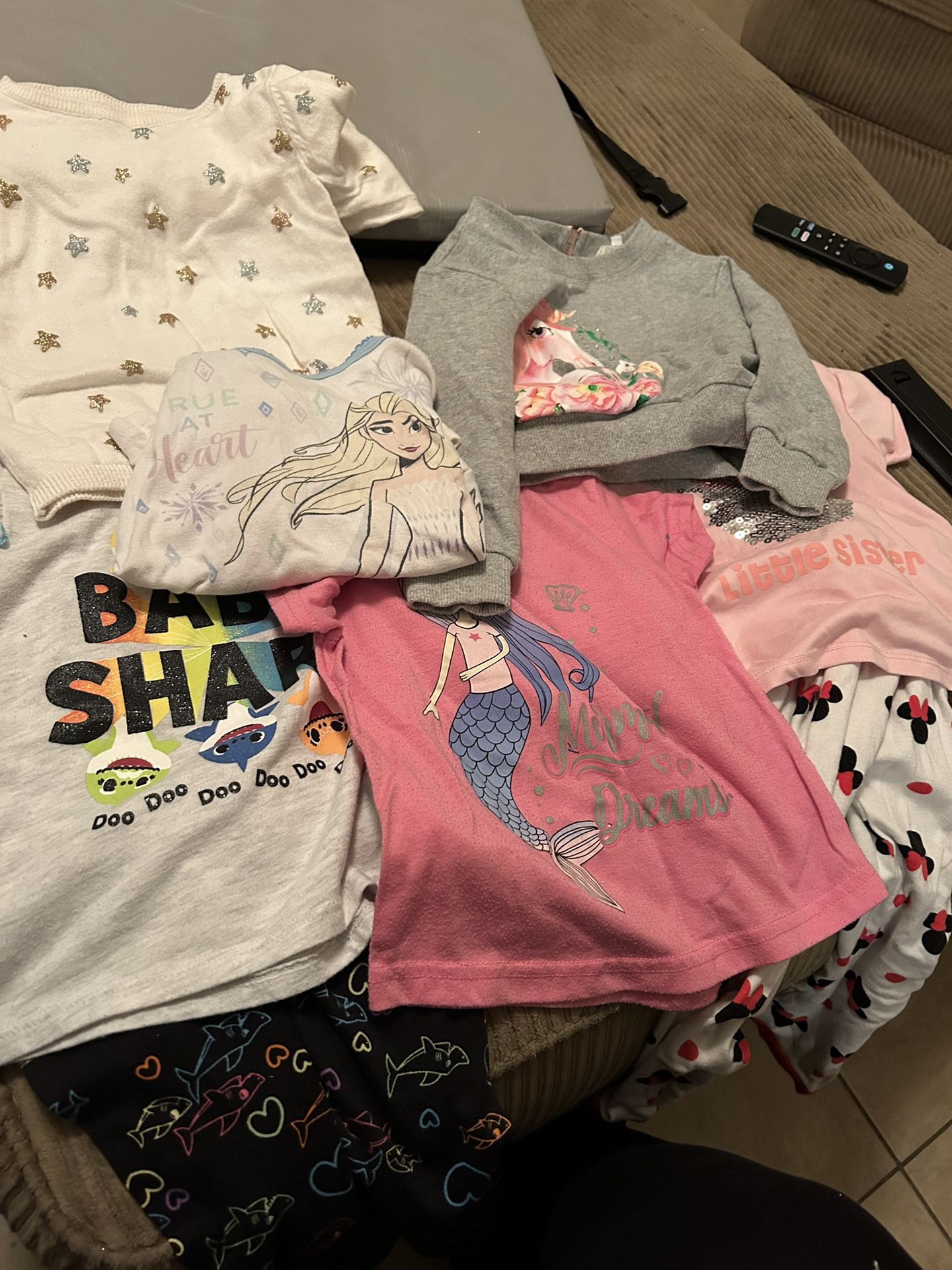 Lot Bulk Lot Girls 3-5yrs Clothes And Toys All For $20
