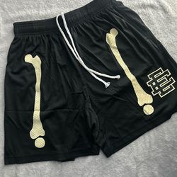EE shorts
