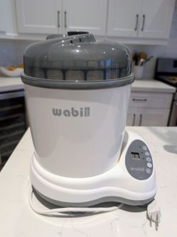 Wabi Baby Bottle Steralizer & Dryer