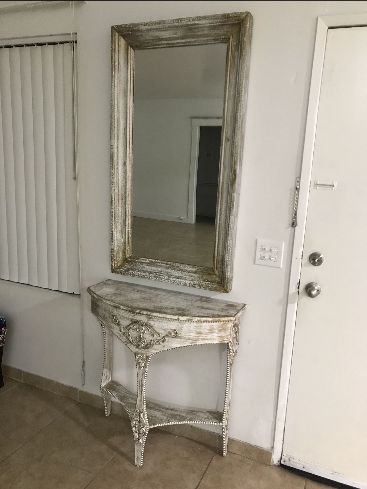 Mirror & Small Console Table