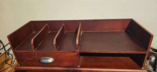 Wooden Organizer Shelf With Drawer