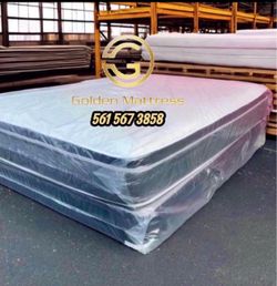Queen Bed Set Pillow Top $209