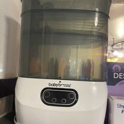 Baby Brezza Bottle Sterilizer
