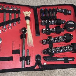 Ratchet 3/8” Drive Metric & Standard Pliers Socket Set On The Go Pack