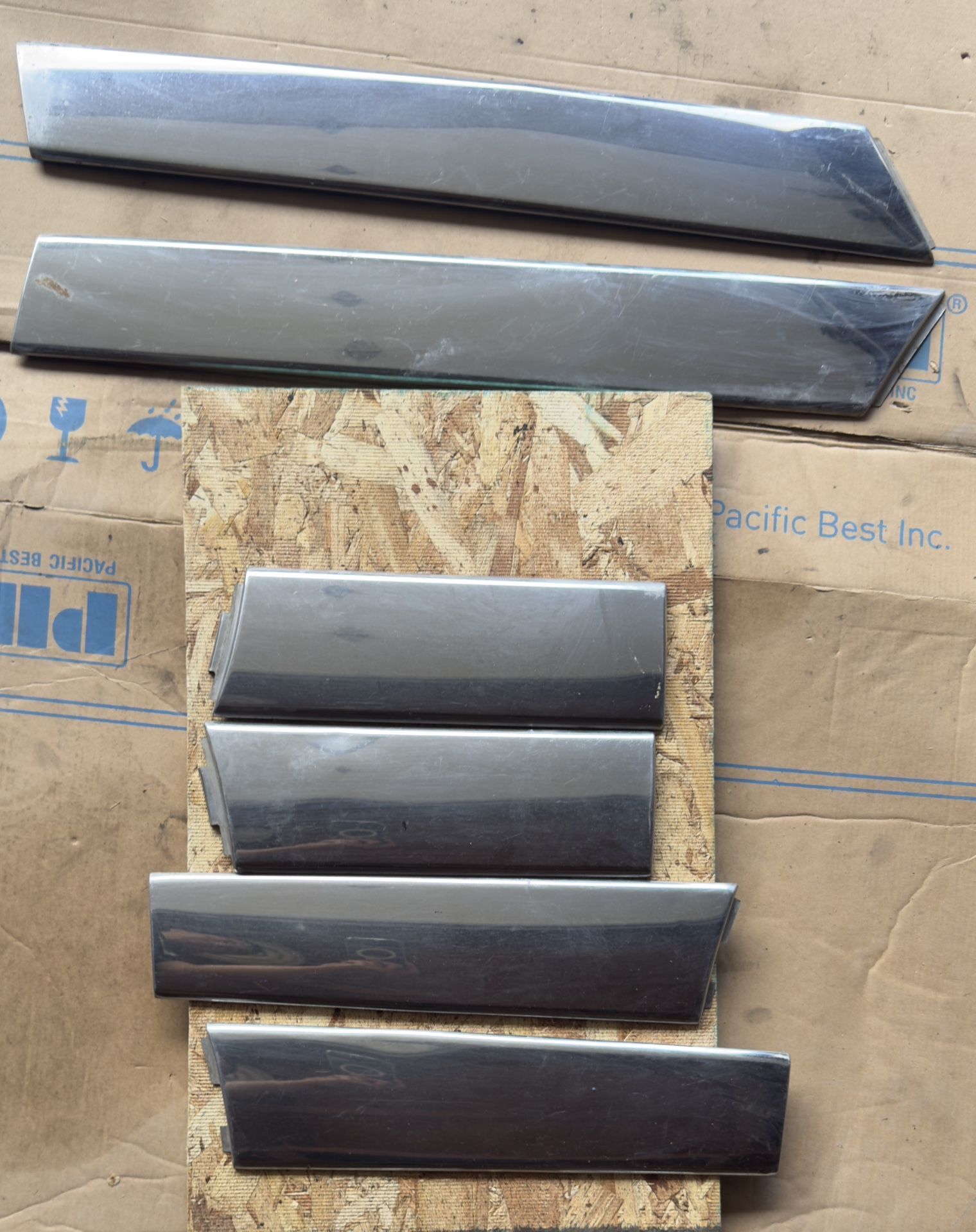 LS Monte Carlo OEM Chrome Side Moldings