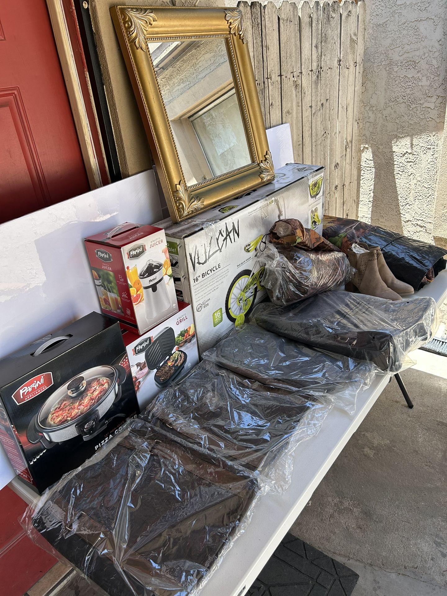 Various Valuable Items Please Send Me An Offer For What You Are Interested In Thank You