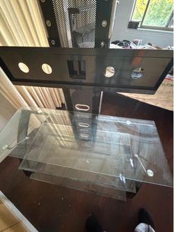 Tv holder