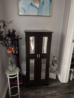Jewelry Dresser 