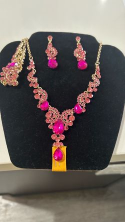 Pink Crystal Gold-Tone Necklace, bracelet, earrings Set