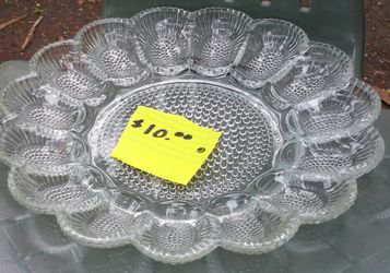 Vintage devil egg plater,,price on iteam$5