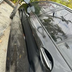 11-16 BMW F10 535i 550i 528i M5 front driver Side Door