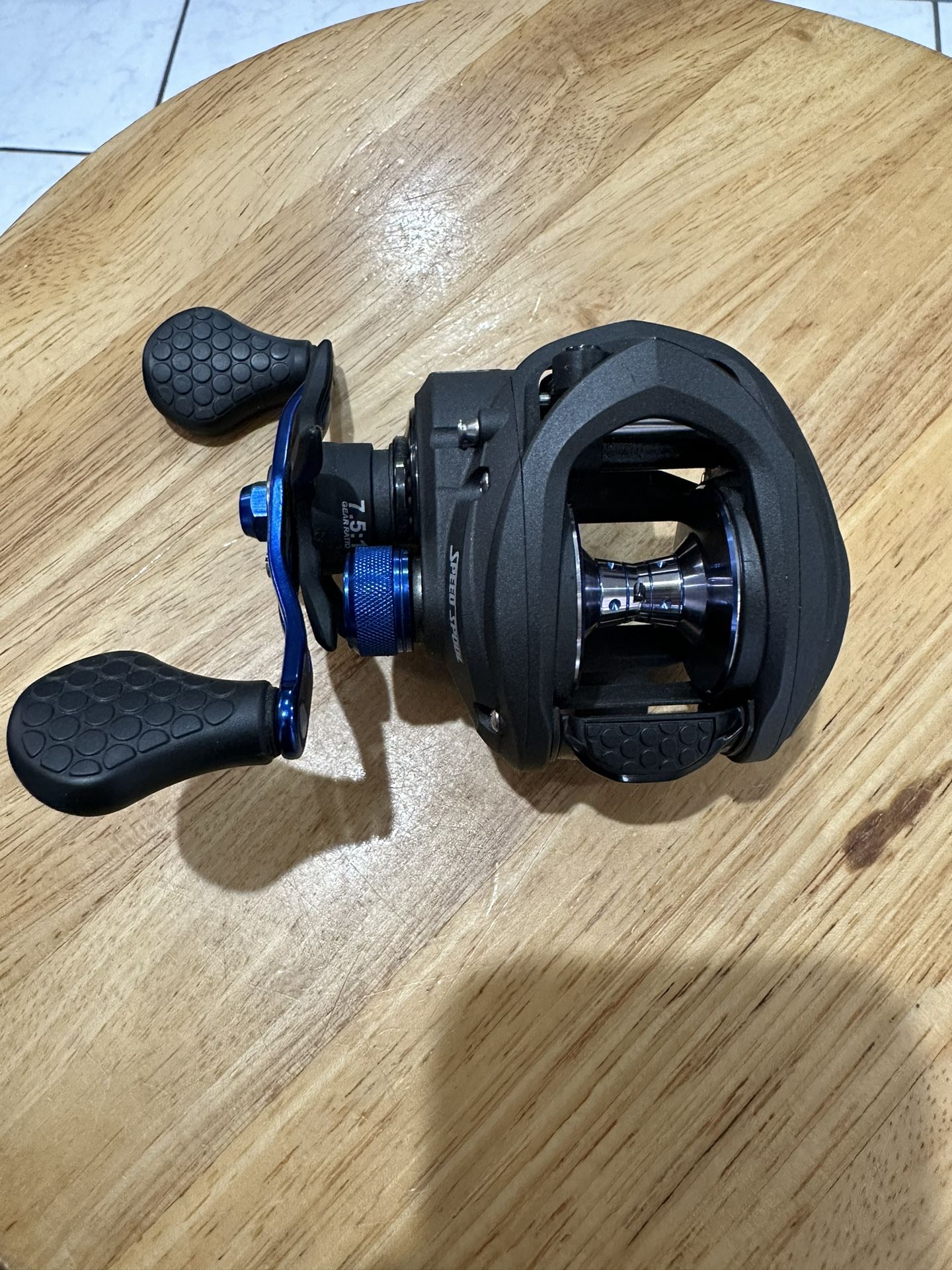 Lews Inshore Speed Spool Baitcaster Fishing Reel 