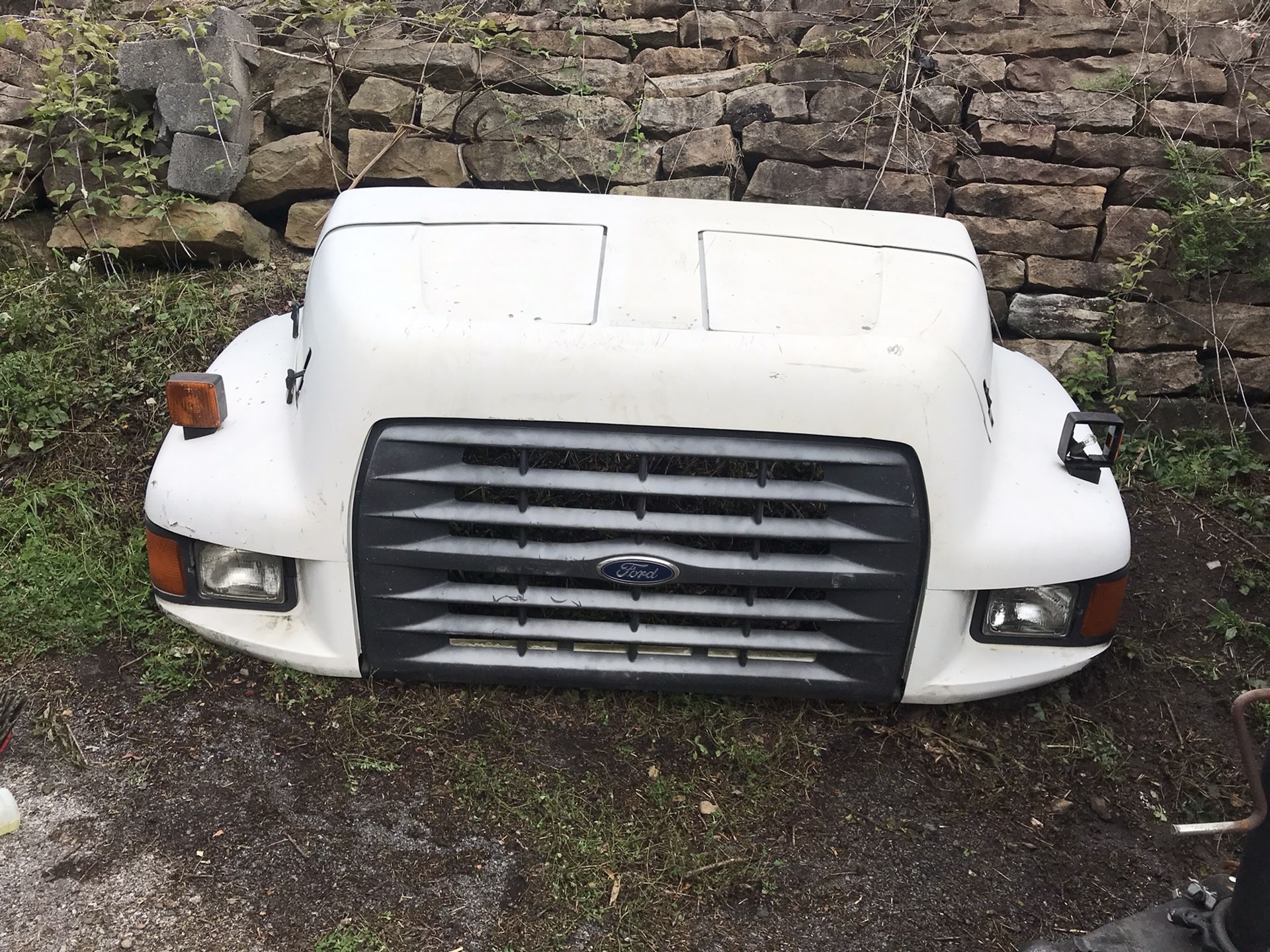 1997 Ford Hood