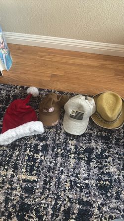 Random hat bundle