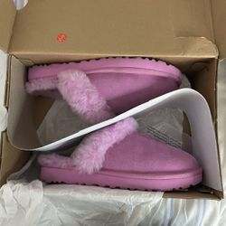 Ugg Slides