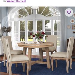 Like New Round Table And Chairs Dinning Room Set 