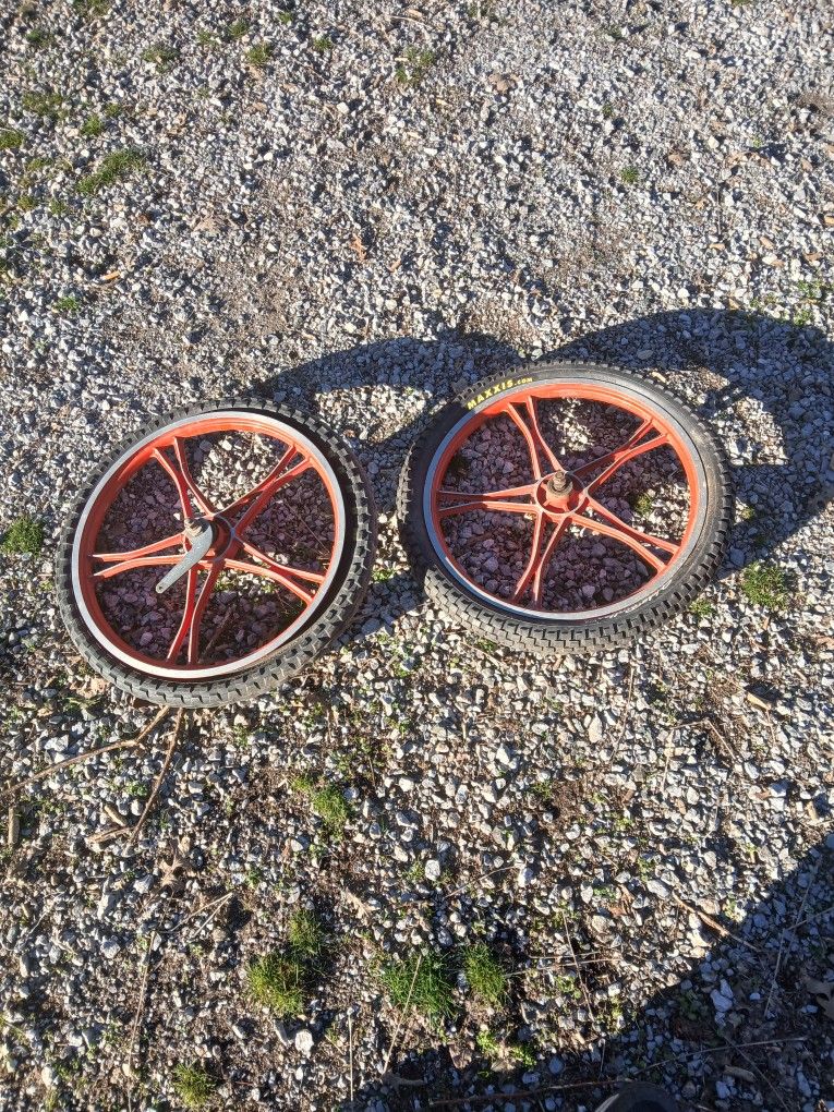 70's Era Lester Mag Wheels