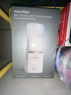 Munchkin 98 digital bottle warmer