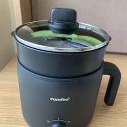 Comfee Electric Kettle and Cooker
