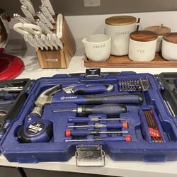 KOBALT TOOL SET 