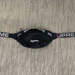 Supreme Fanny Pack SS18