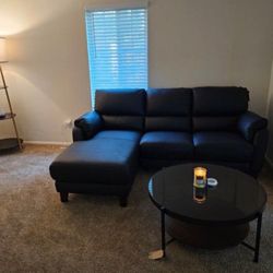 Leather Black Comfy Couch/coffee Table/recliner