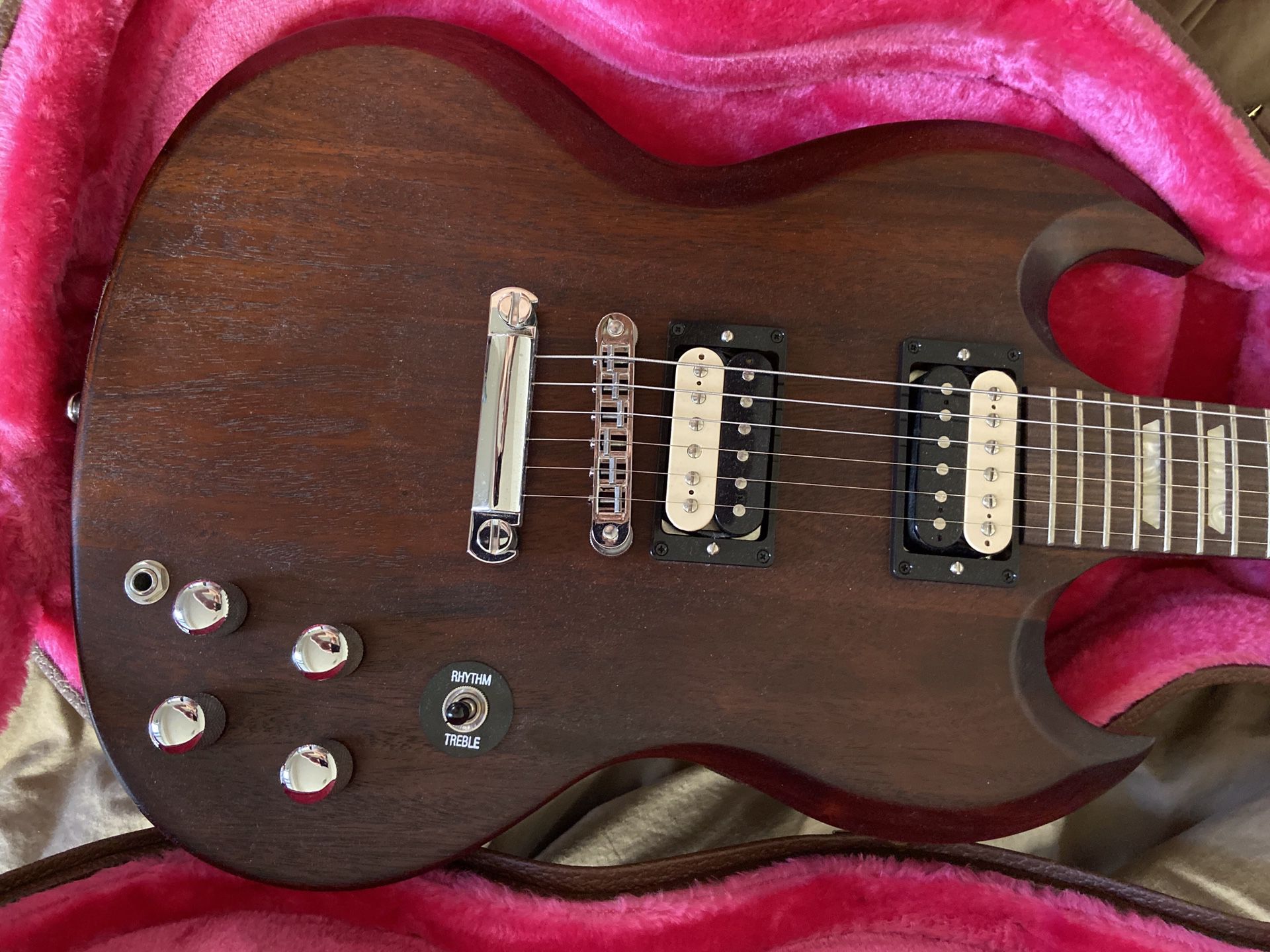 Gibson SG Tribute Future 24 frets Guitar NEW!!