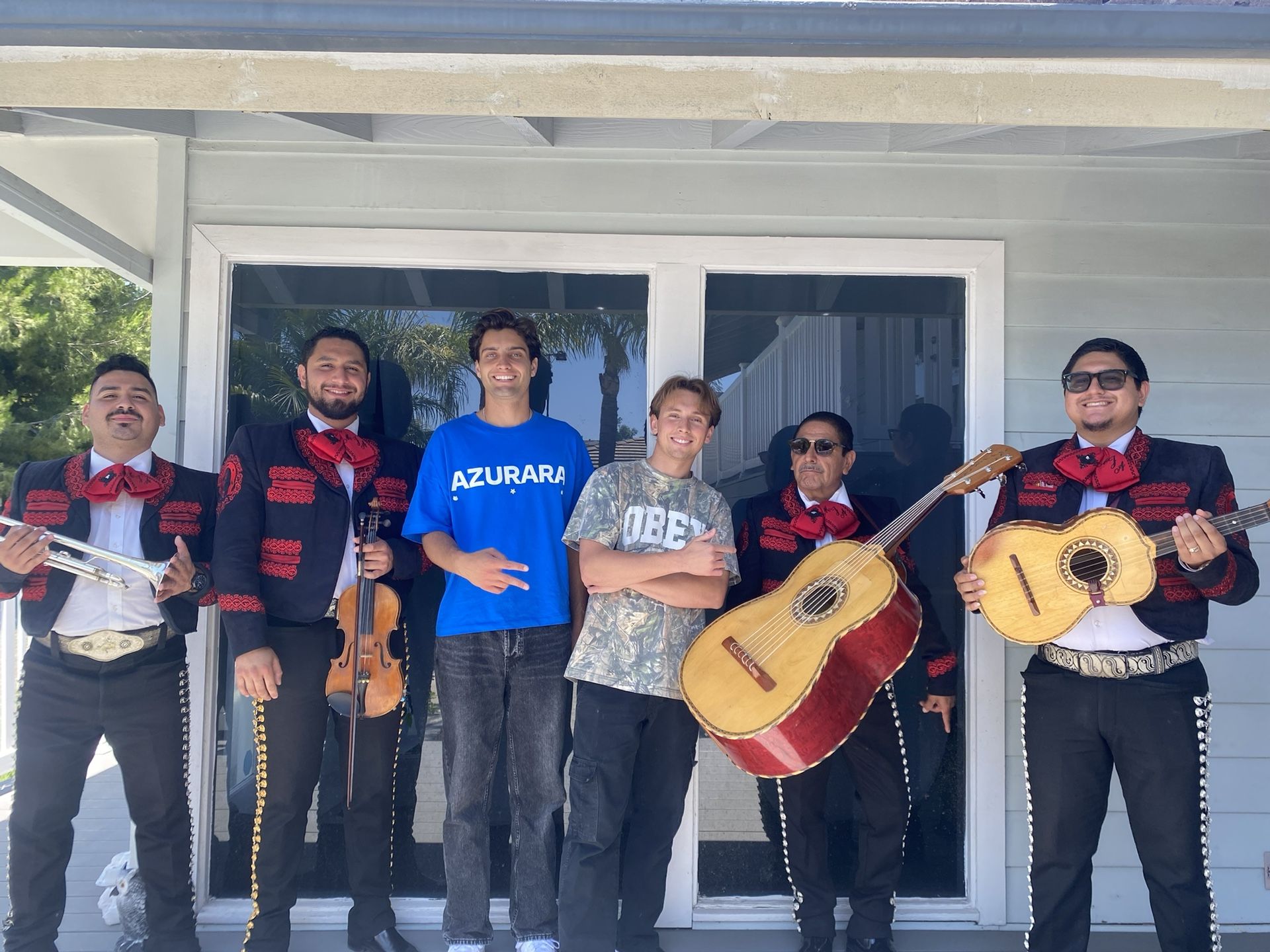 Mariachi Trumpet Violin Guitar