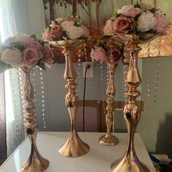 Gold Decor Vase With Flowers
