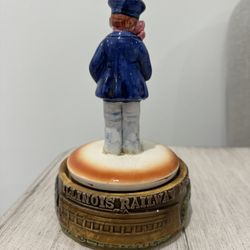 Musical Statue 