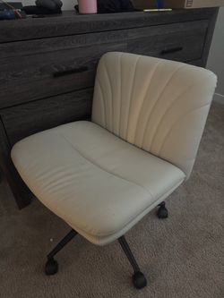 Cream Faux Leather Armless Office Chair