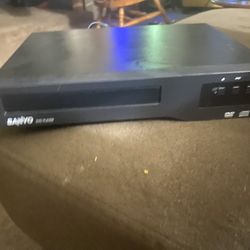 DVD PLAYER SANYO