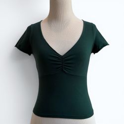 Brandy Melville Gina Top, Size XS, MSRP $20