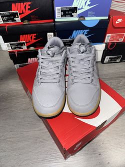 Dunk Low Grey Gun SE