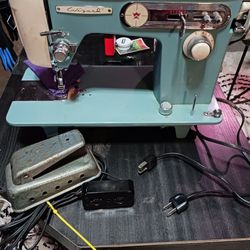 Wizard Antique Sewing Machine 