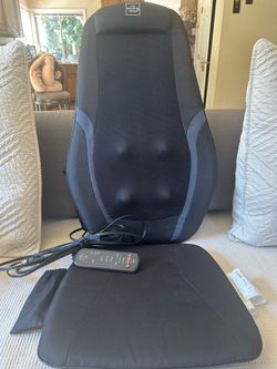Massage seat cushion