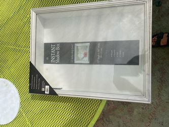 Shadow box