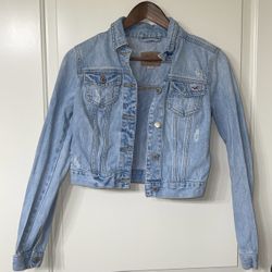Medium HOLLISTER blue jean jacket with pockets