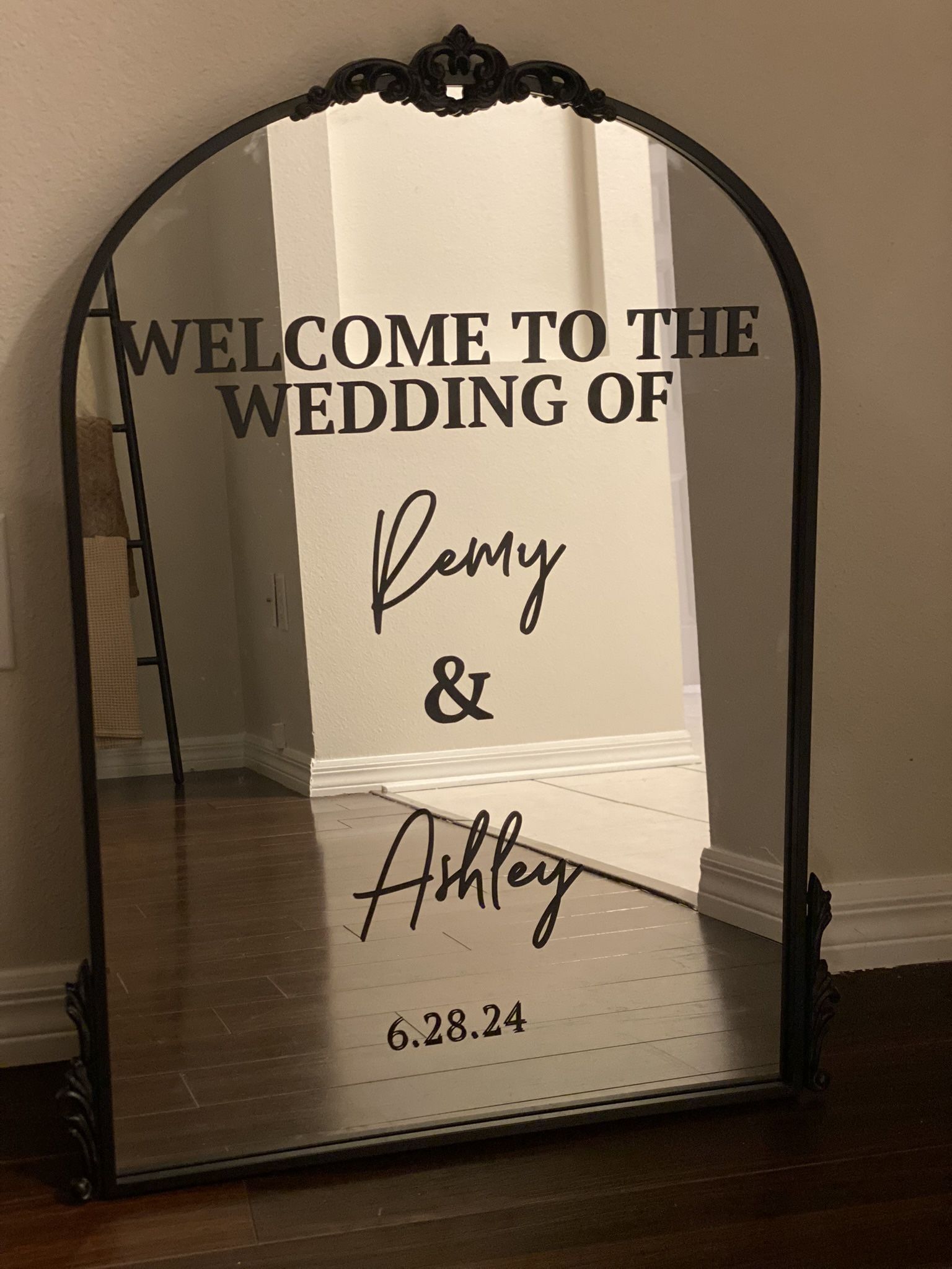 Arch Mirror/Wedding Welcome Sign
