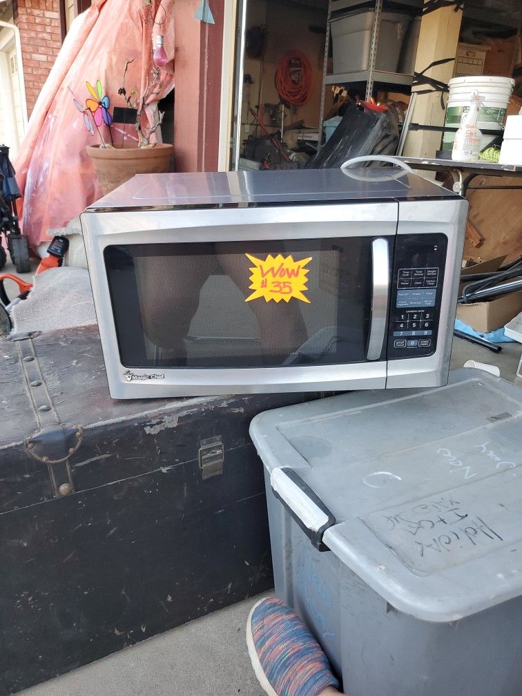 Magic Chef Microwave