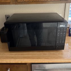 Wolf microwave 