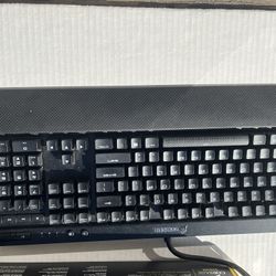 Gaming keyboard Corsair K70 RGB (in Des Moines)