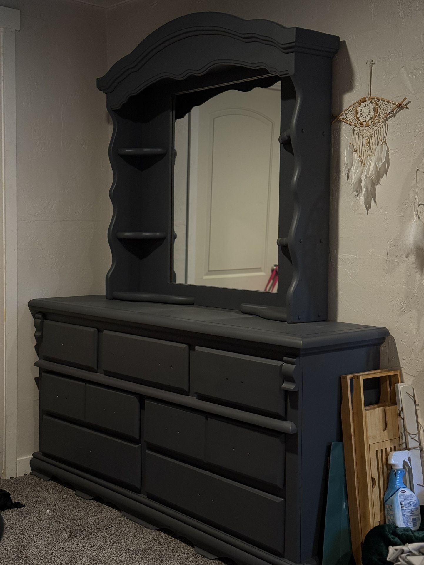 Queen Frame And Dresser With Vanity