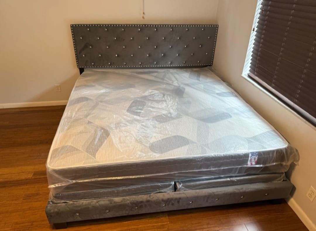 King Size Bed Frame Diamond Bed Velvet With MATTRESS AND FREE BOX 3PCS