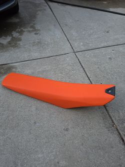 2024 ktm 500 excf stock seat