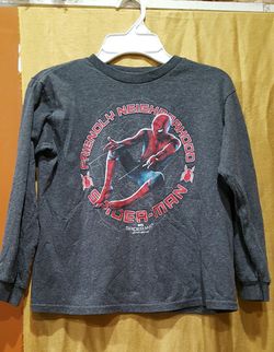 Marvel/ Spider-Man/Boys (small/6) long-sleeves shirt