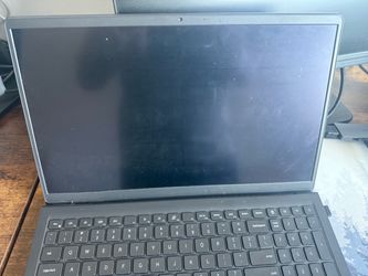 Dell Inspiron 3520 - i7 12th Gen | 16 GB RAM | 1 TB SSD | Touchscreen