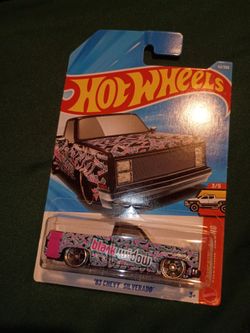 1983 Chevy Silverado Black Widow Hot Wheels Diecast Toy
